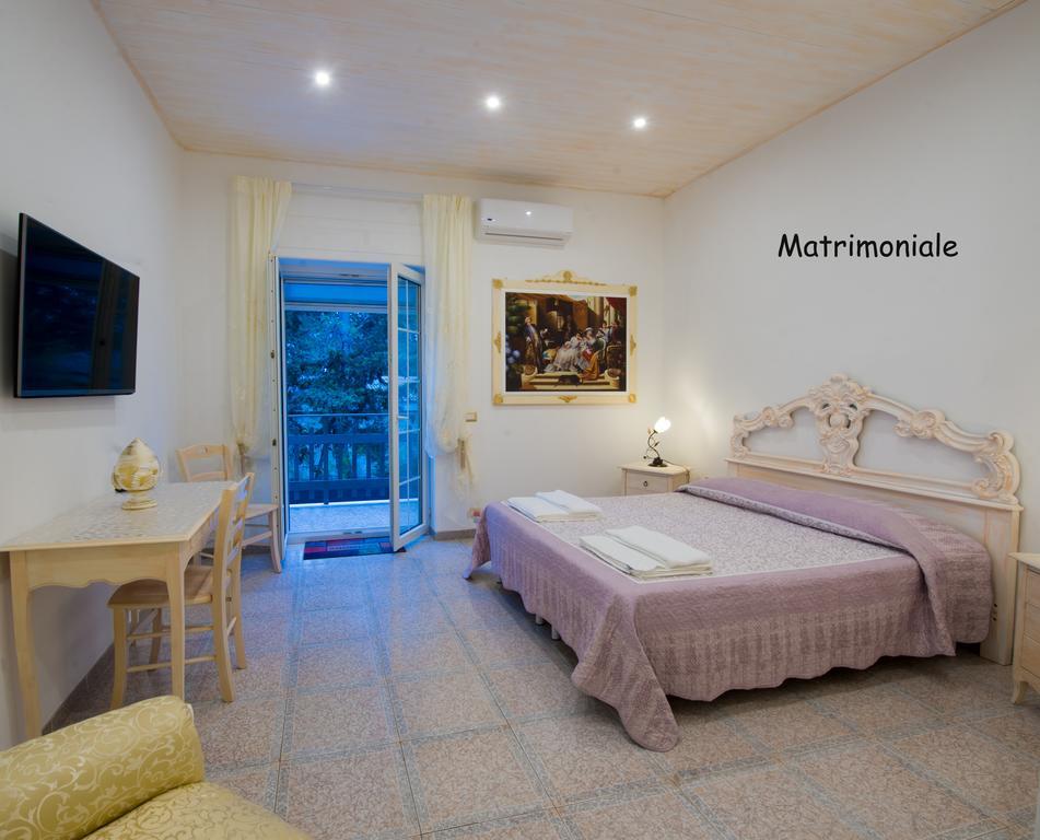 La Cutizza B&B Martina Franca Exterior photo